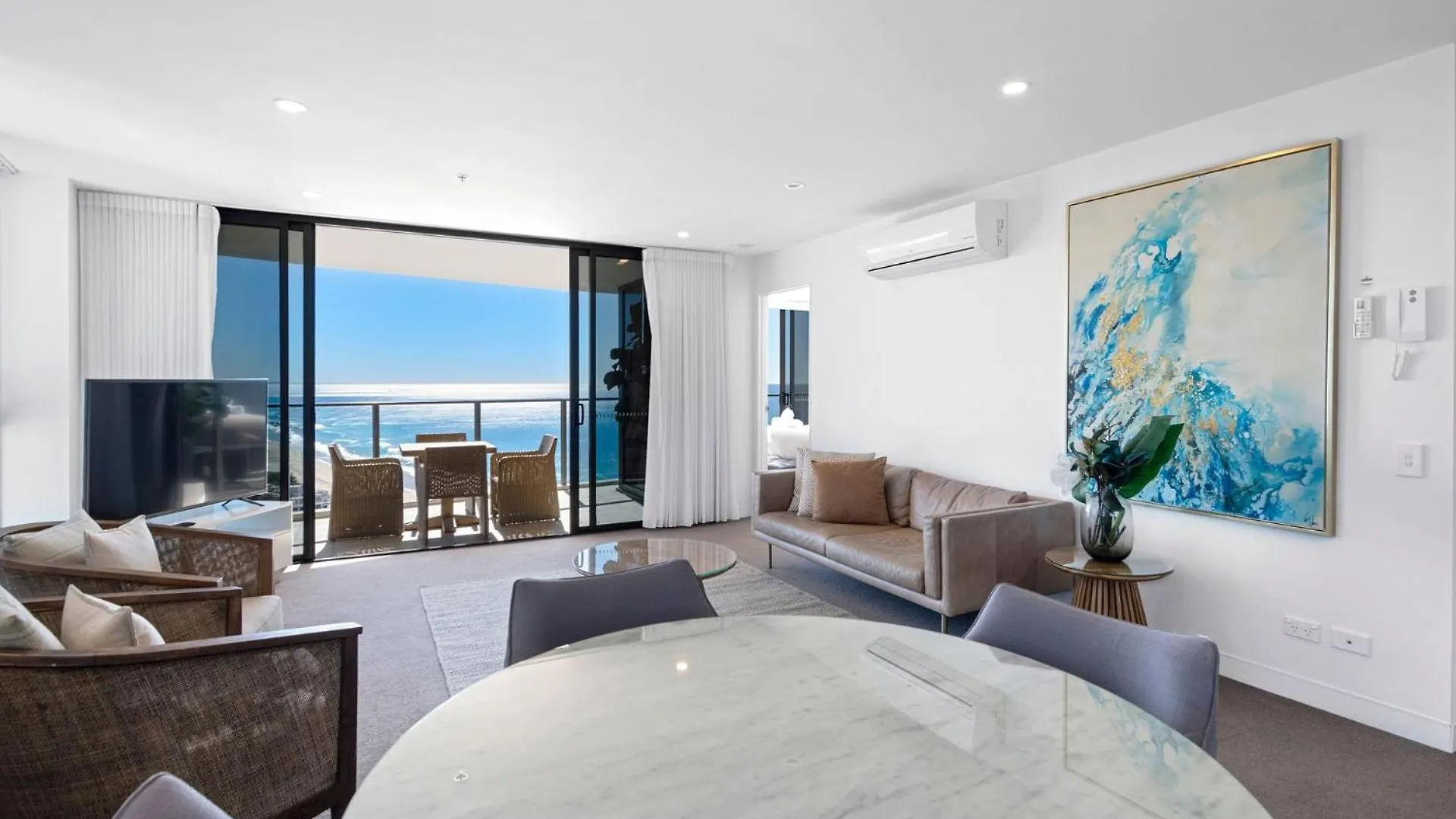 Rhapsody Stunning Ocean Views Apartment - Coasthm Gold Coast